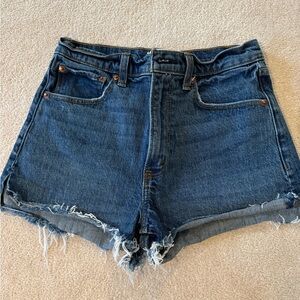 Abercrombie High Rise Mom Short